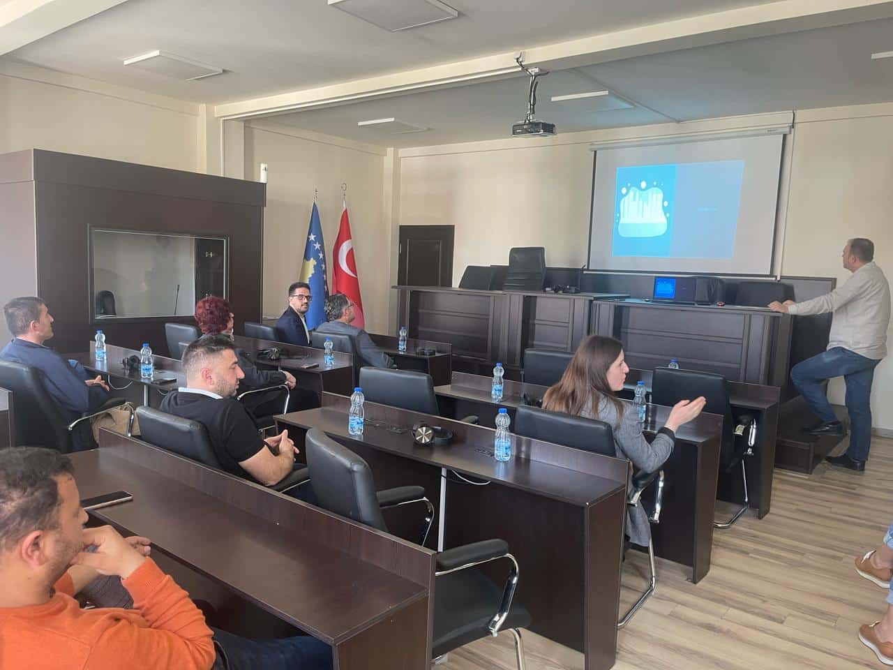 Seancë Informuese në Komunën e Mamushës