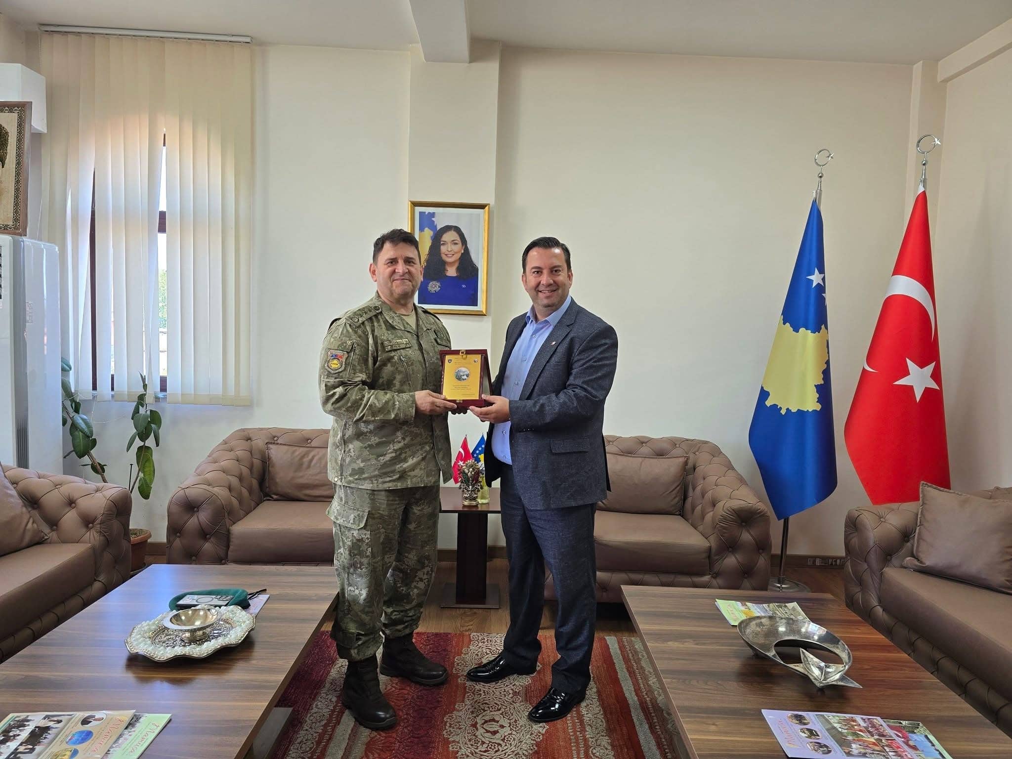 Kosova Türk Temsil Heyeti Başkanına Veda ve Teşekkür